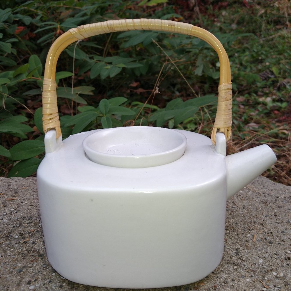 Vintage White Tea Pot With Bamboo Handle